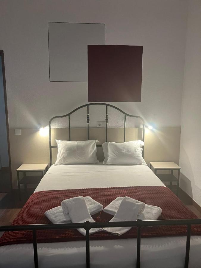 Pensao Nova Goa Otel Lisboa Dış mekan fotoğraf